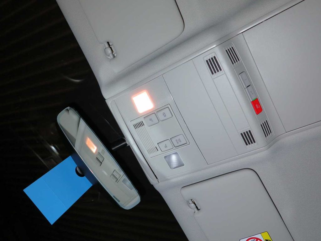 Volkswagen Touran 2021