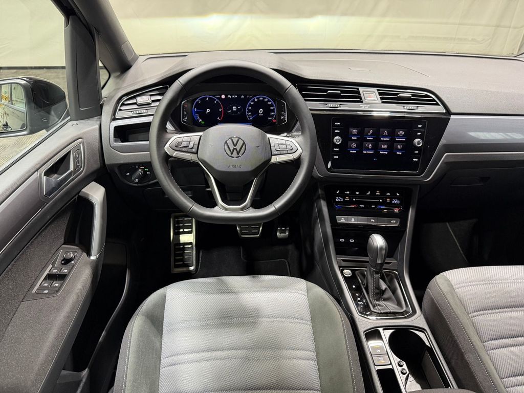 Volkswagen Touran 2025