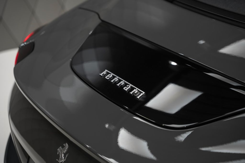 Ferrari Roma 2025