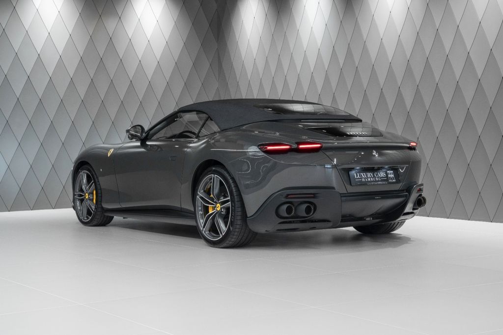 Ferrari Roma 2025