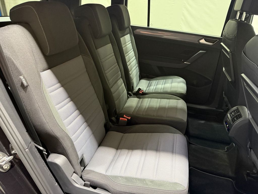 Volkswagen Touran 2025