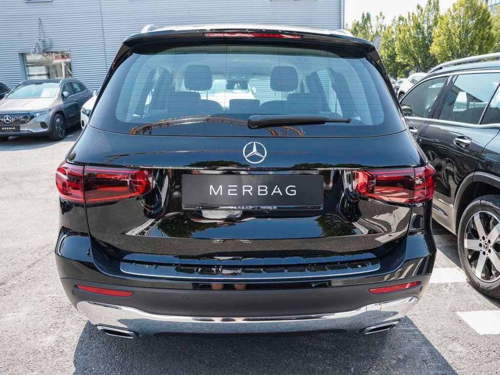 Mercedes-Benz GLB 200 2024