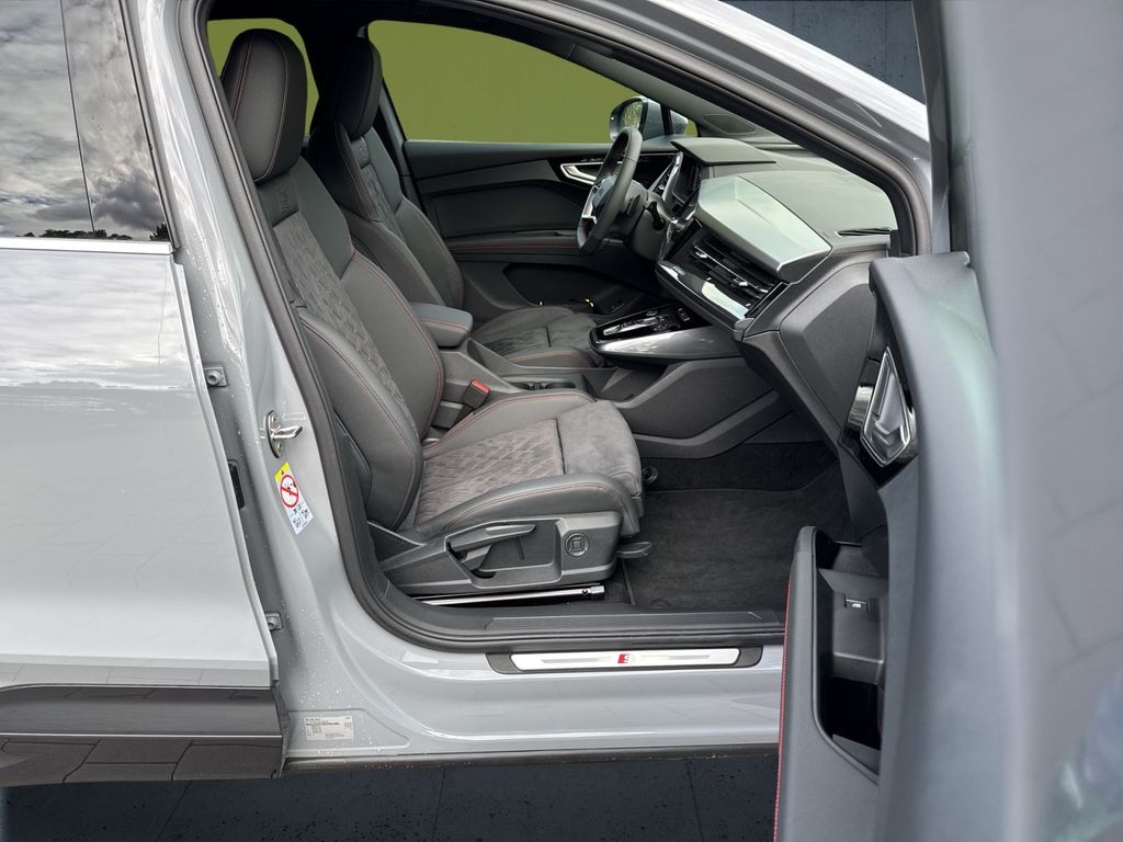 Audi Q4 e-tron 2025