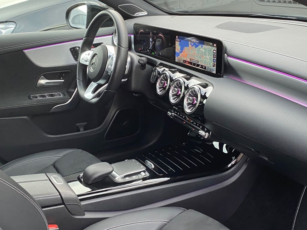 Mercedes-Benz A 250 2021