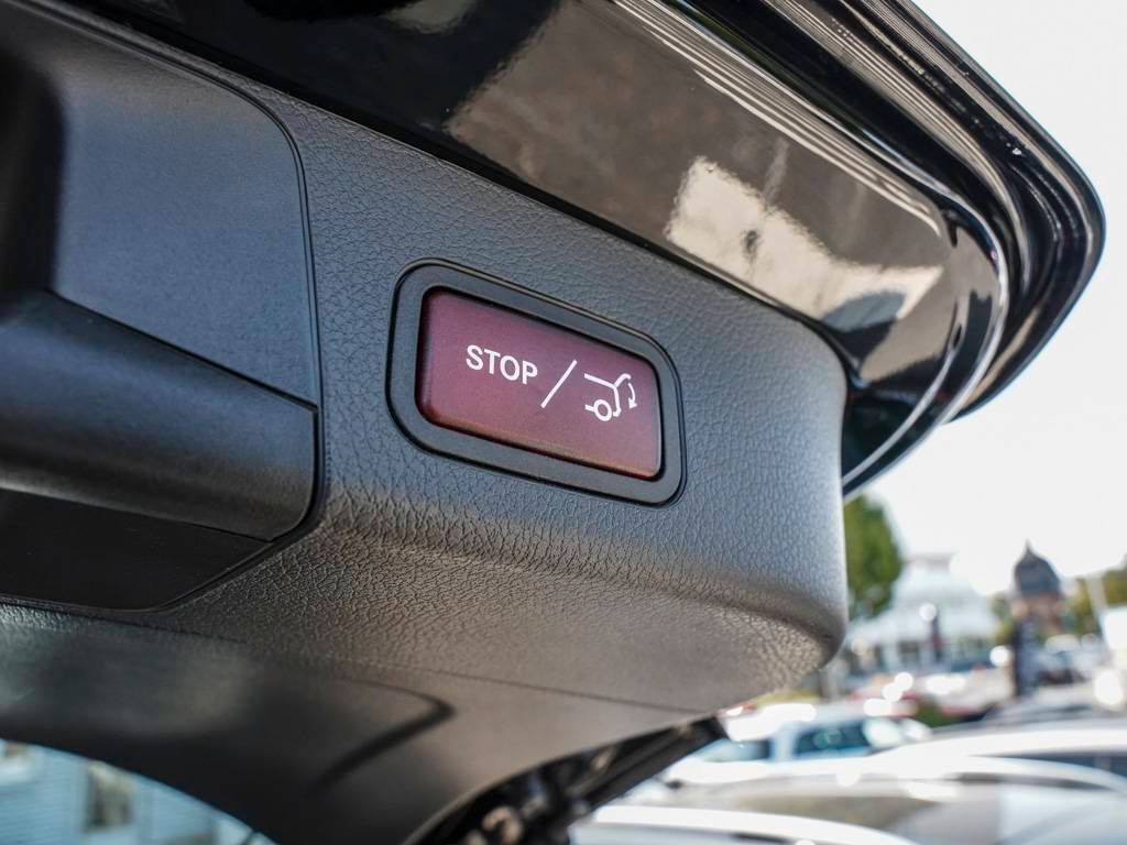 Mercedes-Benz GLB 200 2024