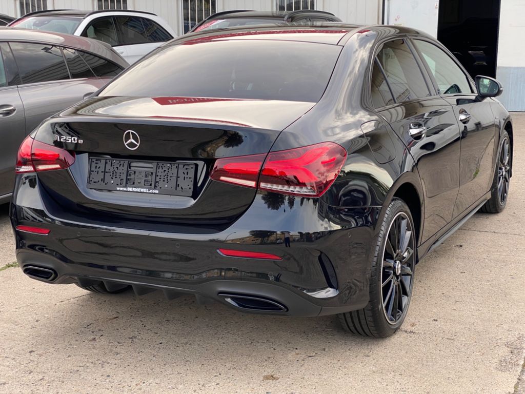 Mercedes-Benz A 250 2021