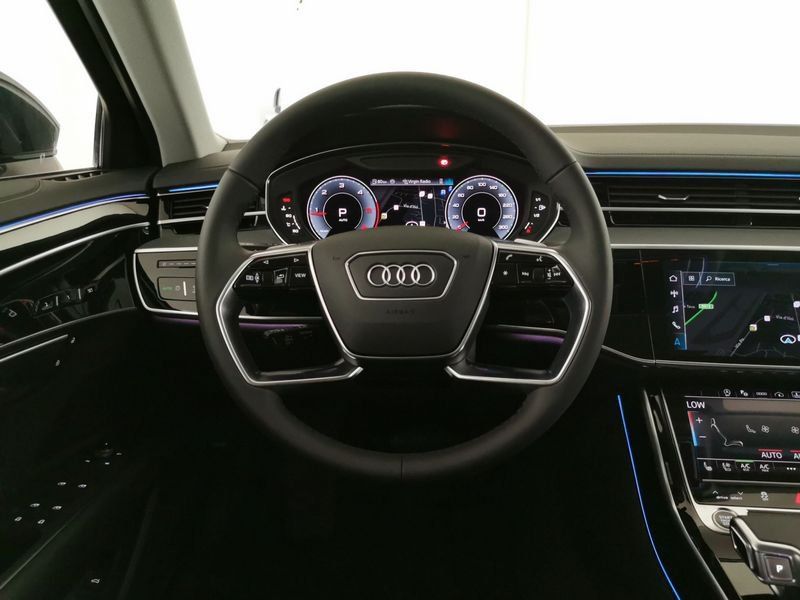 Audi A8 2025