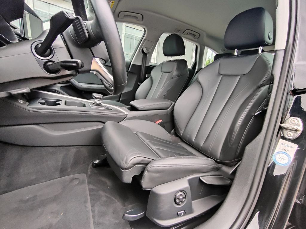 Audi A4 2021
