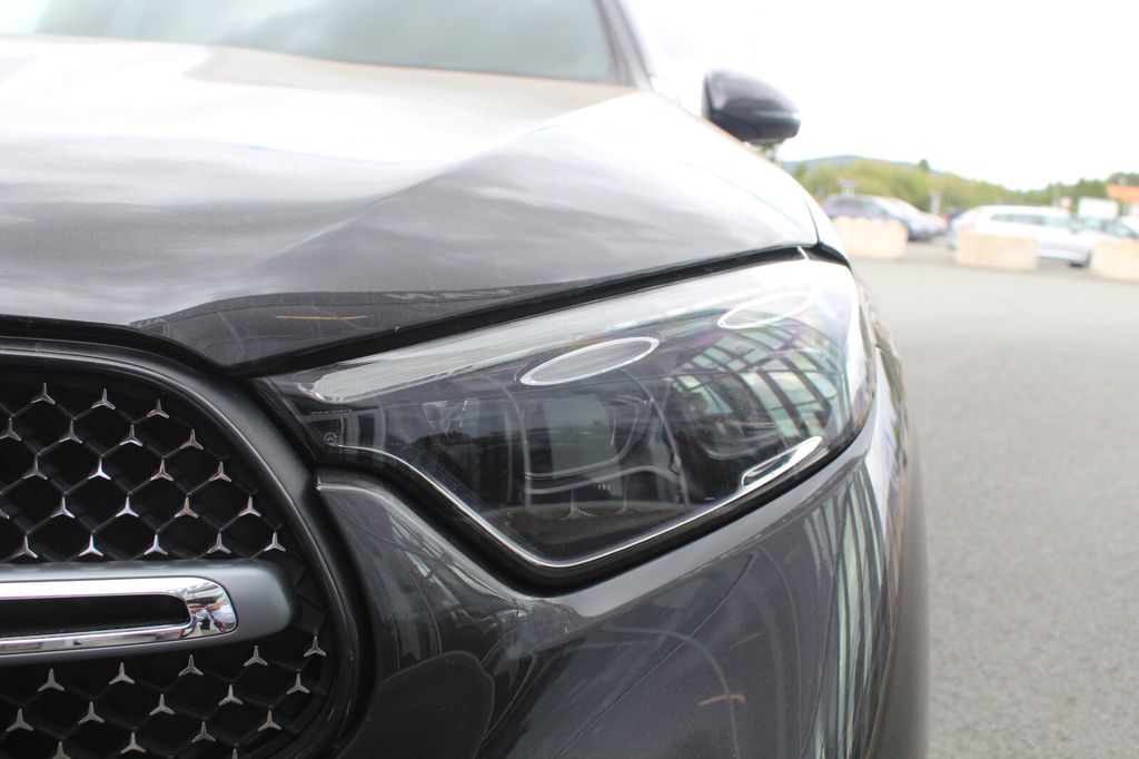 Mercedes-Benz GLC 300 2024