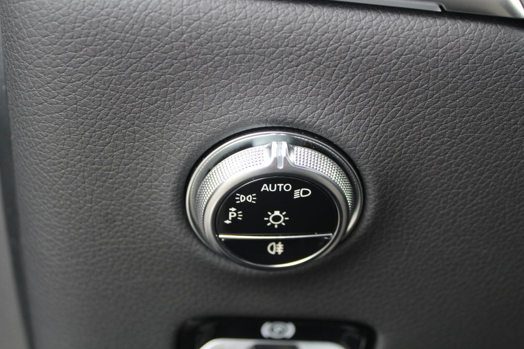 Mercedes-Benz GLC 300 2024