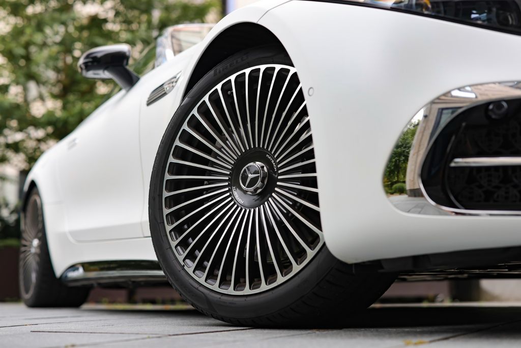 Mercedes-Benz SL 680