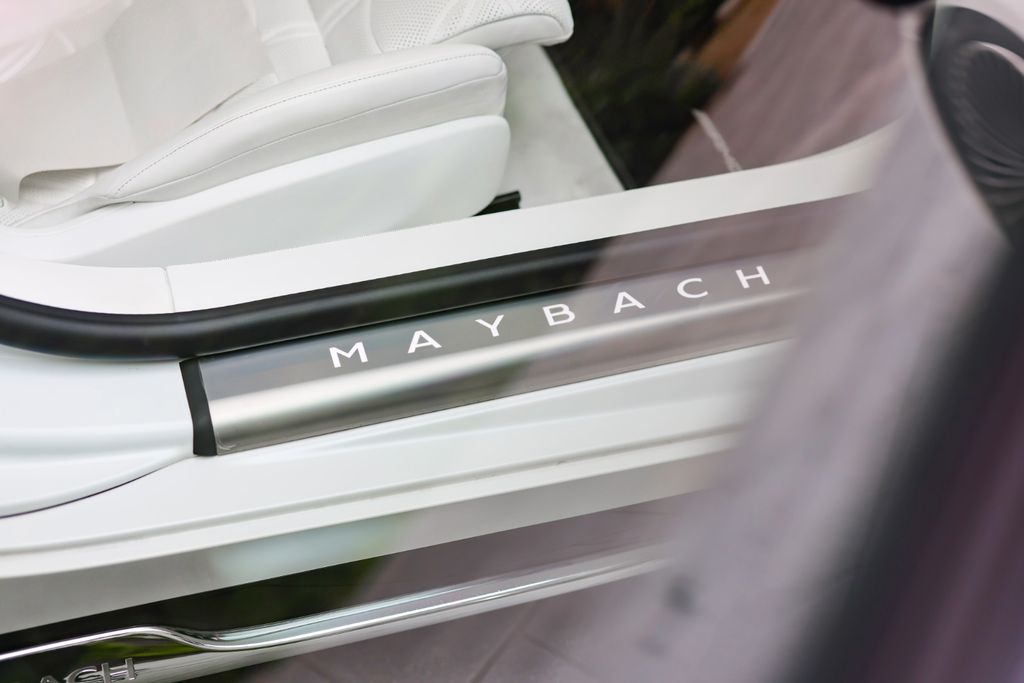 Mercedes-Benz SL 680