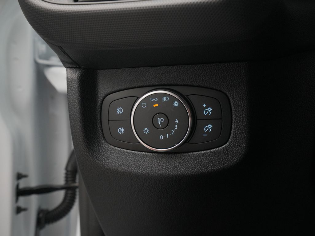 Ford Transit Courier 2025