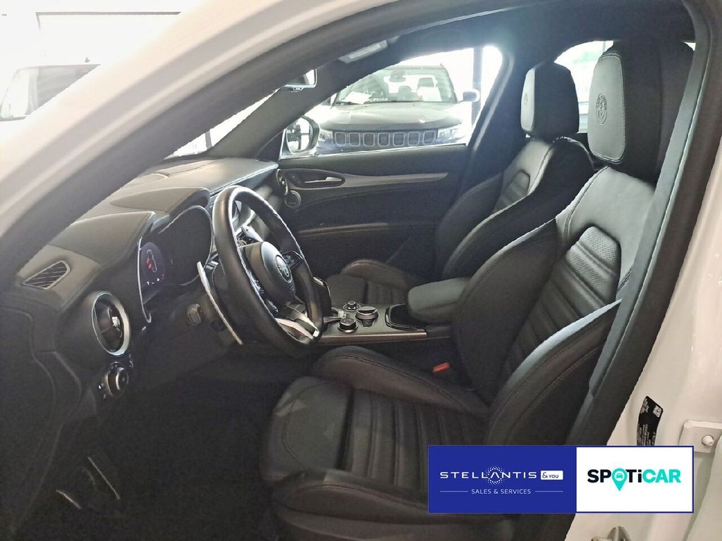 Alfa Romeo Stelvio 2024