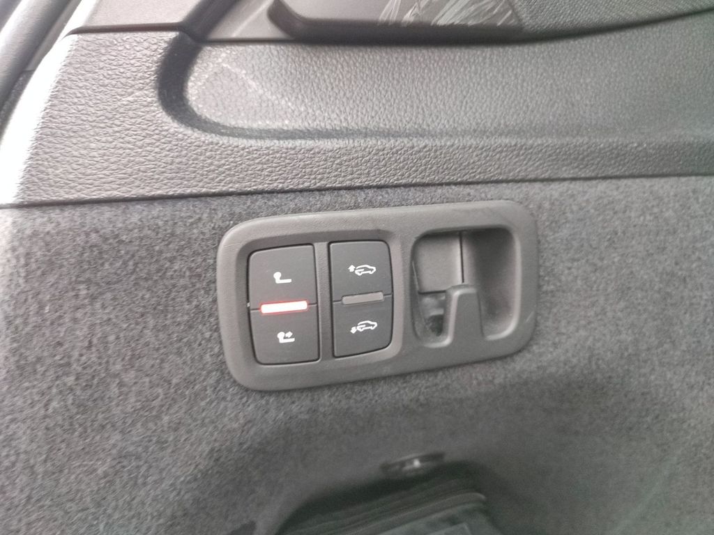 Audi SQ7 2022