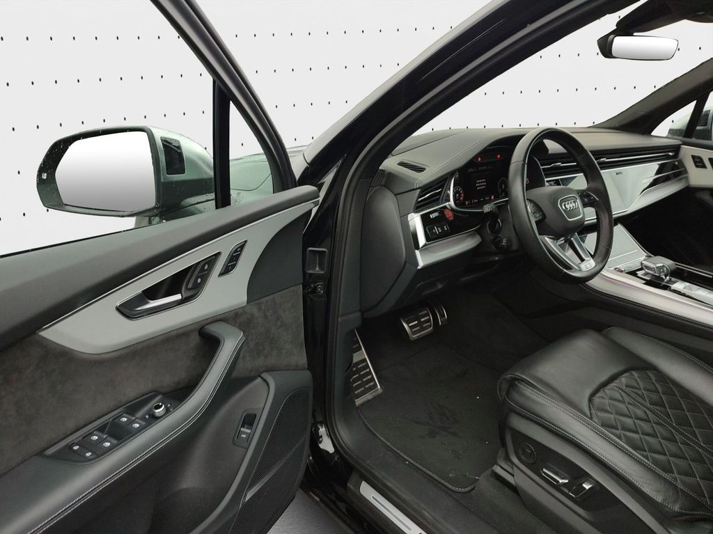 Audi SQ7 2022
