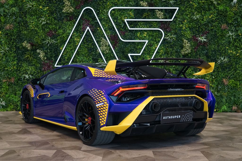 Lamborghini Huracán 2022