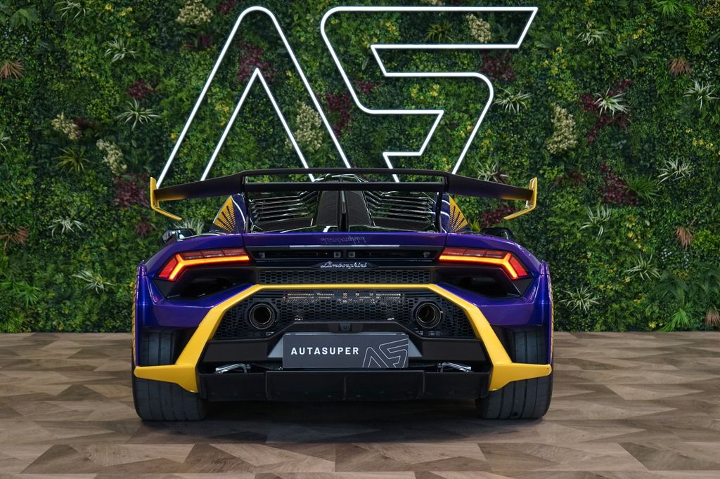 Lamborghini Huracán 2022