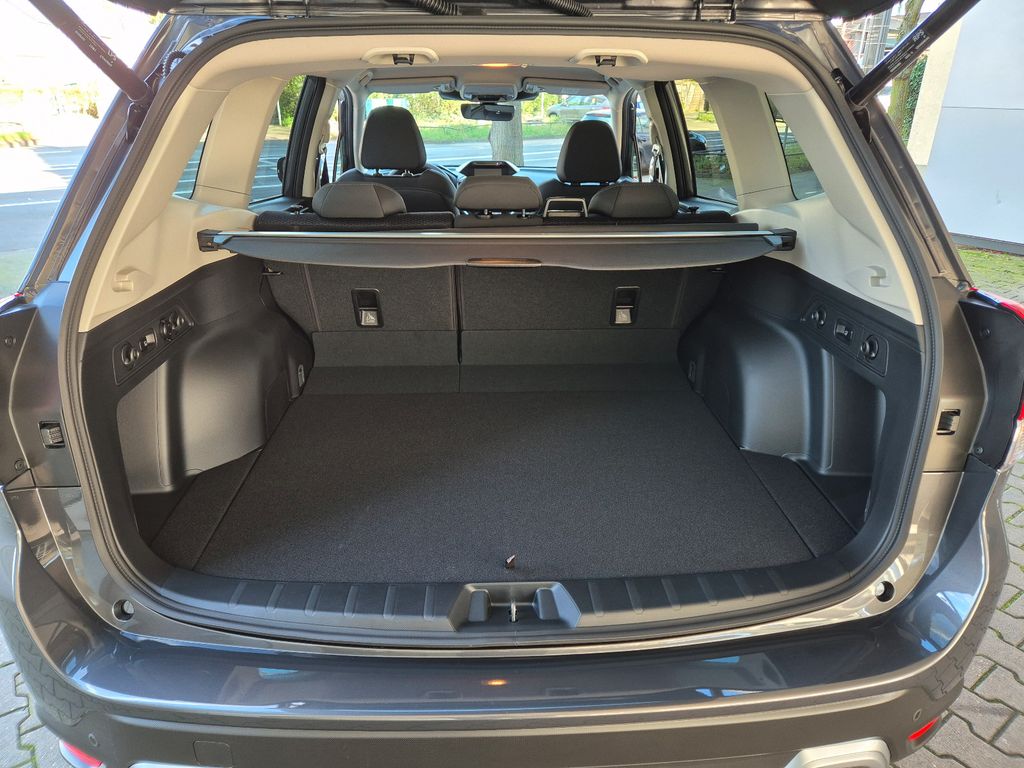 Subaru Forester 2025