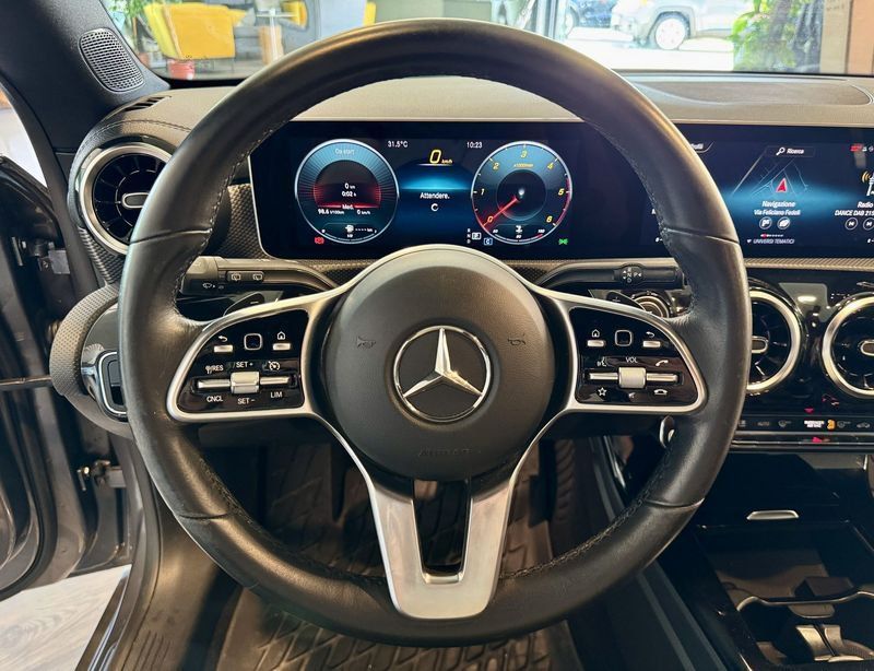 Mercedes-Benz CLA 200 Shooting Brake 2021