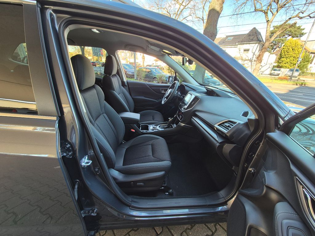 Subaru Forester 2025