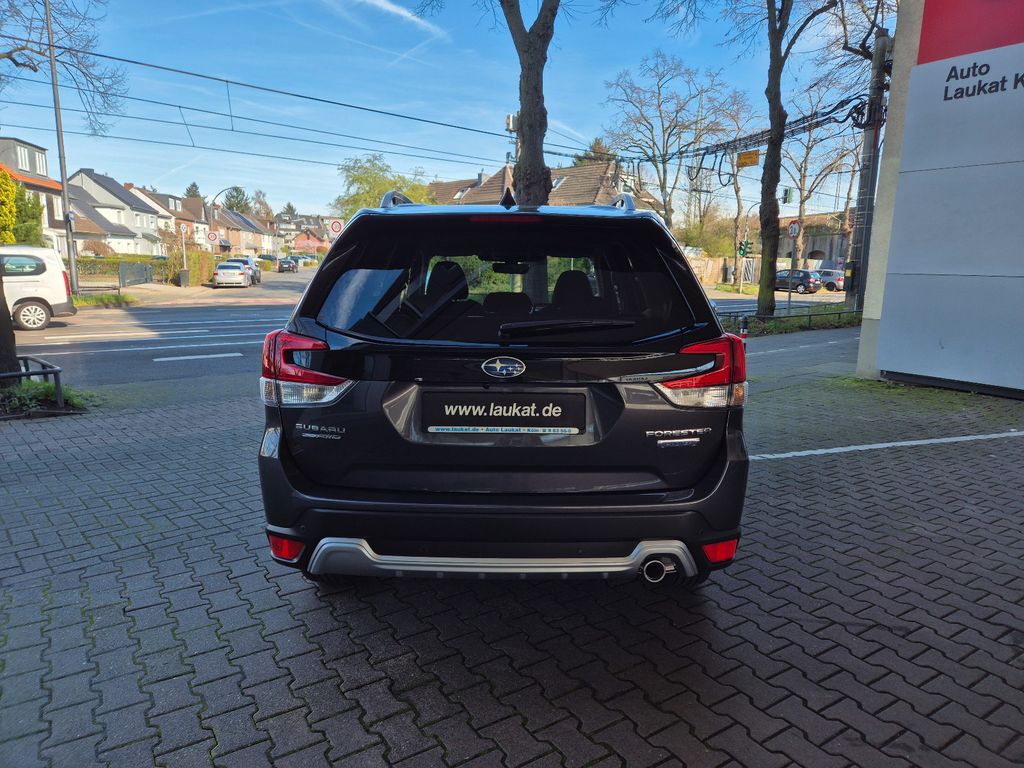 Subaru Forester 2025