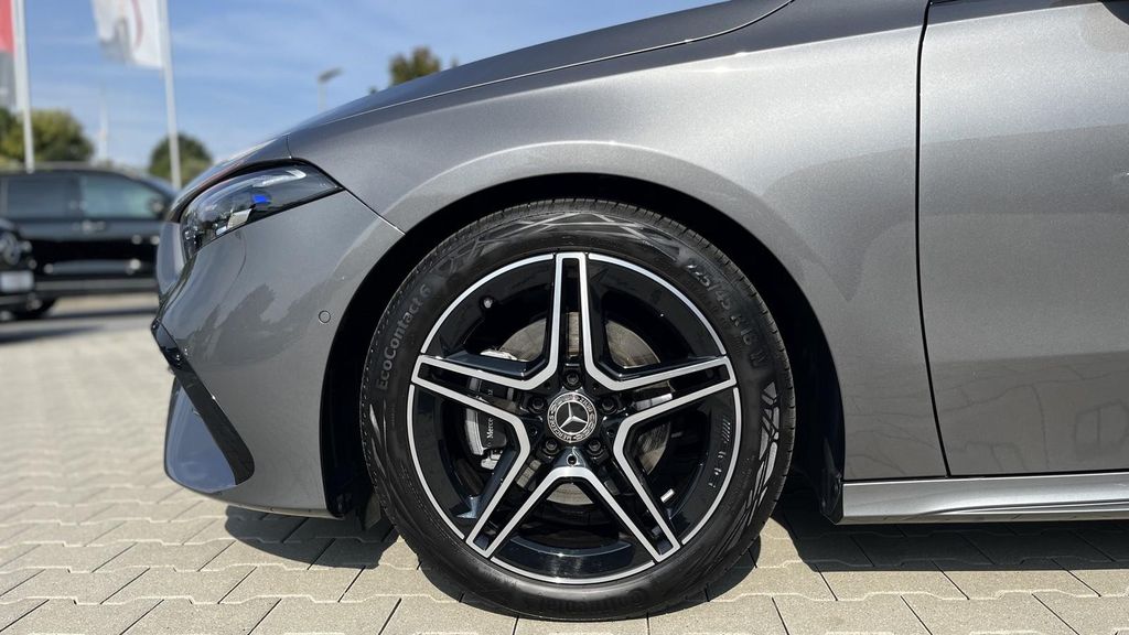 Mercedes-Benz A 200 2024
