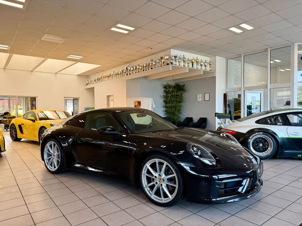 Porsche 992 2020