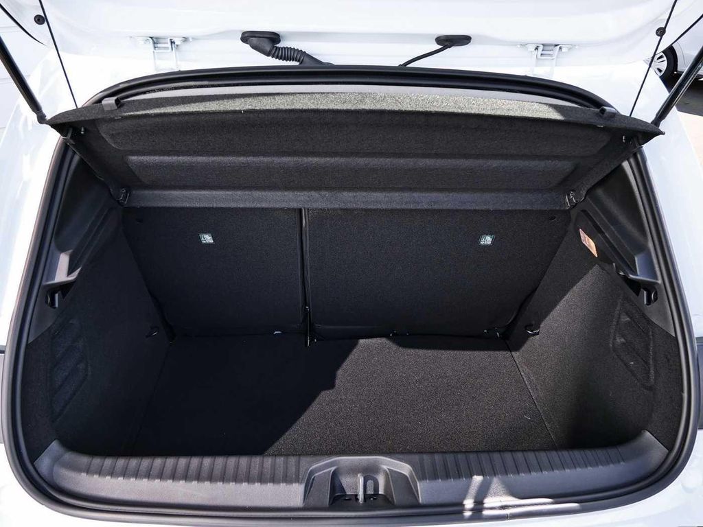 Mitsubishi Colt 2025