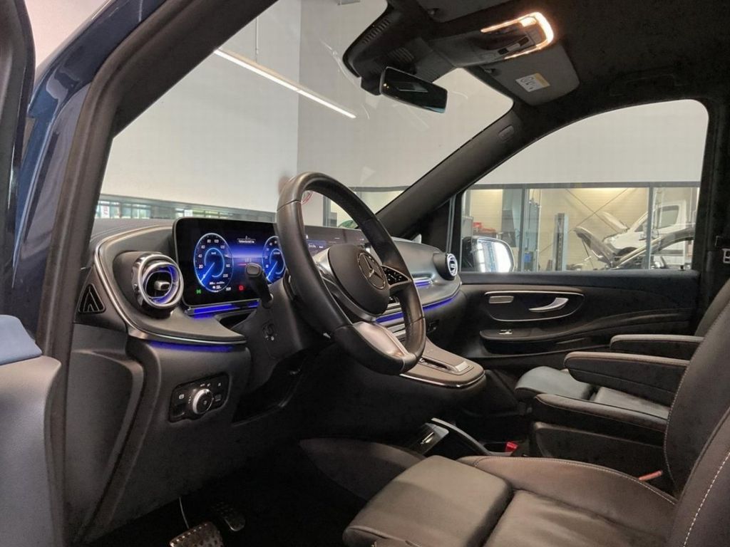 Mercedes-Benz EQV 2024