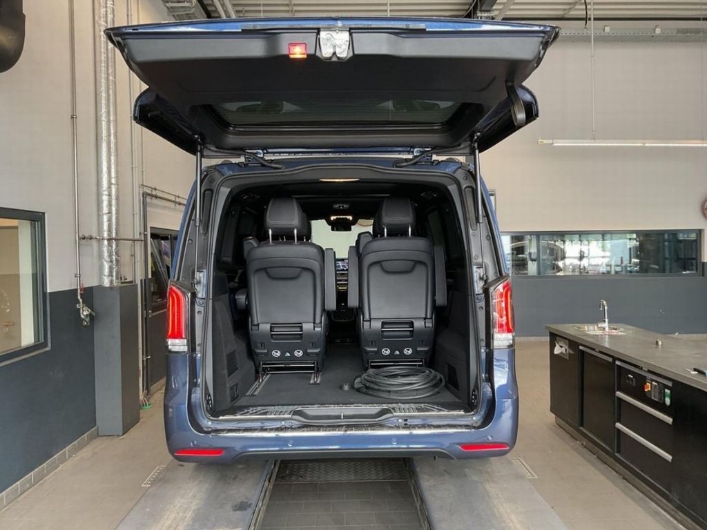 Mercedes-Benz EQV 2024