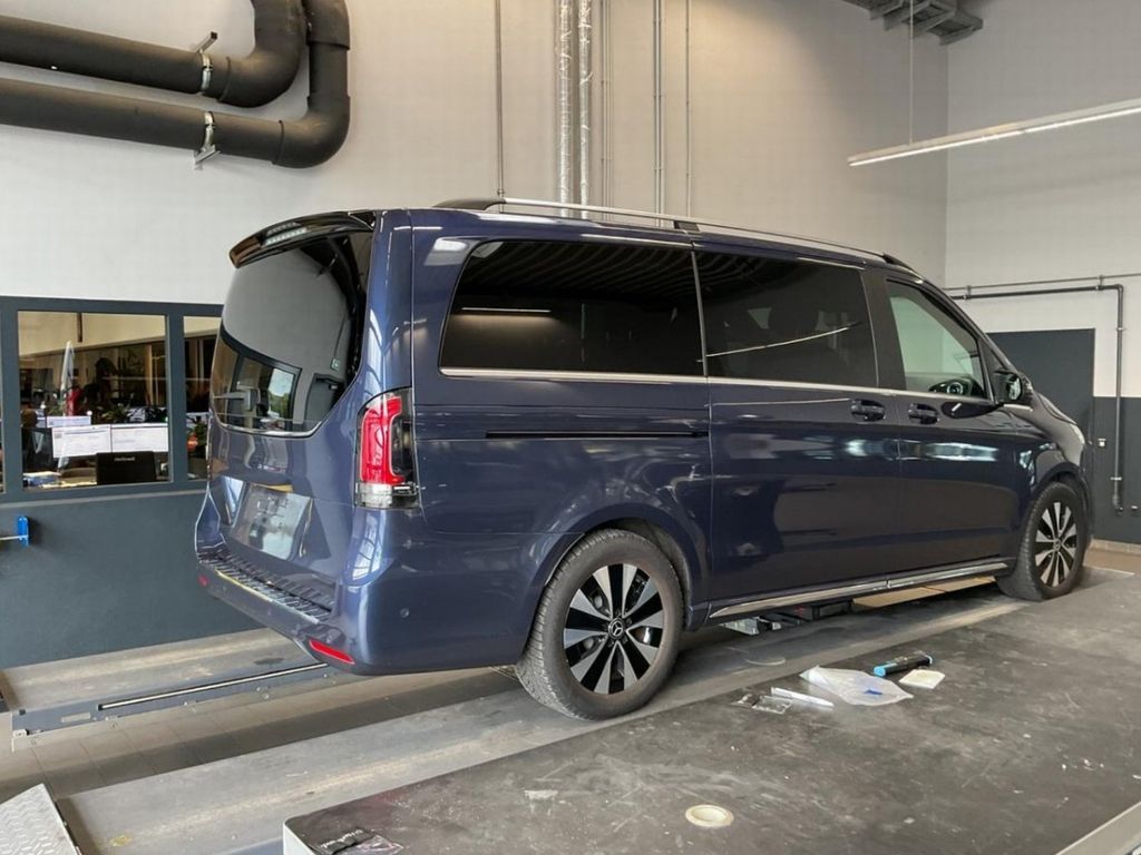 Mercedes-Benz EQV 2024