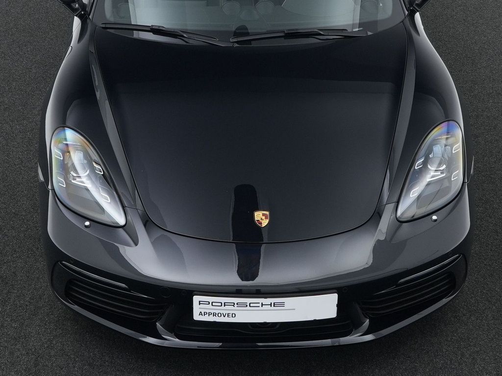 Porsche Boxster 2025