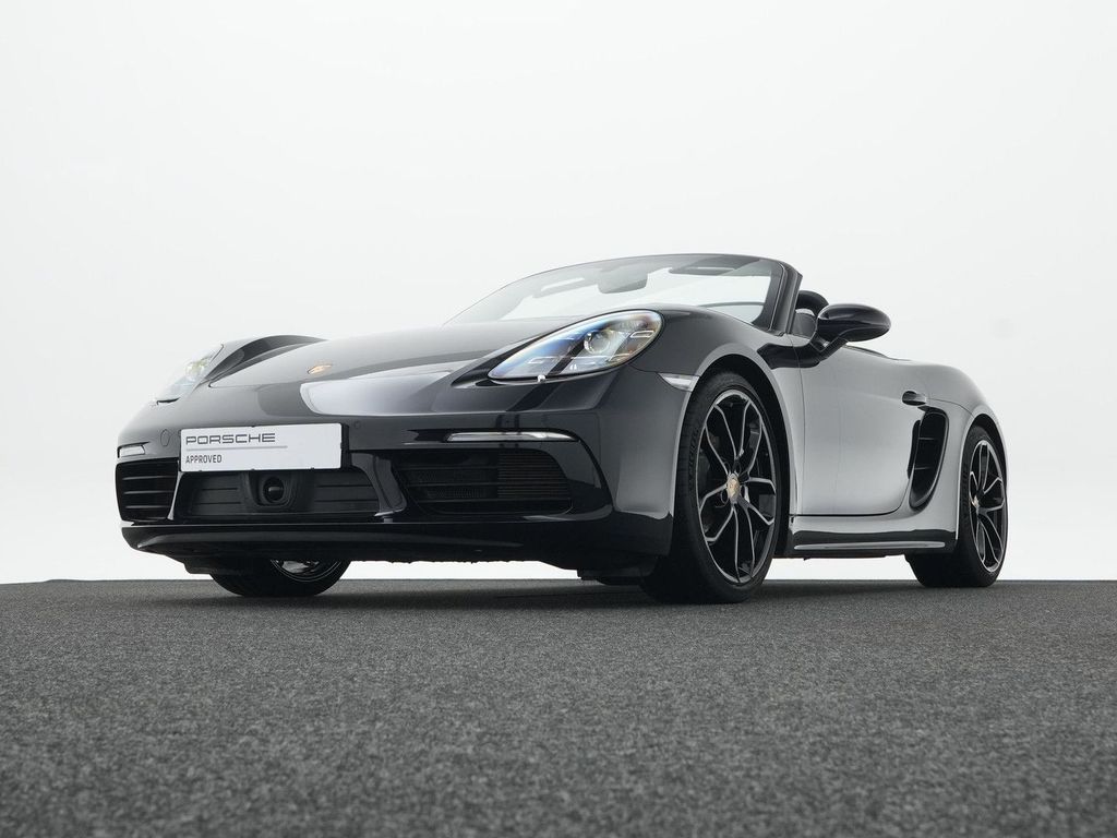 Porsche Boxster 2025