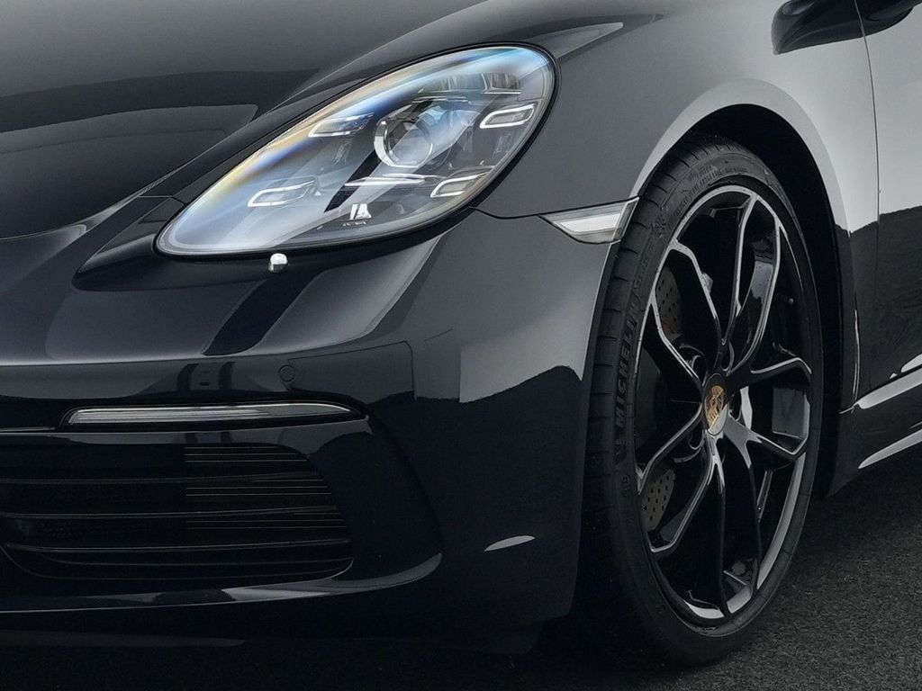 Porsche Boxster 2025