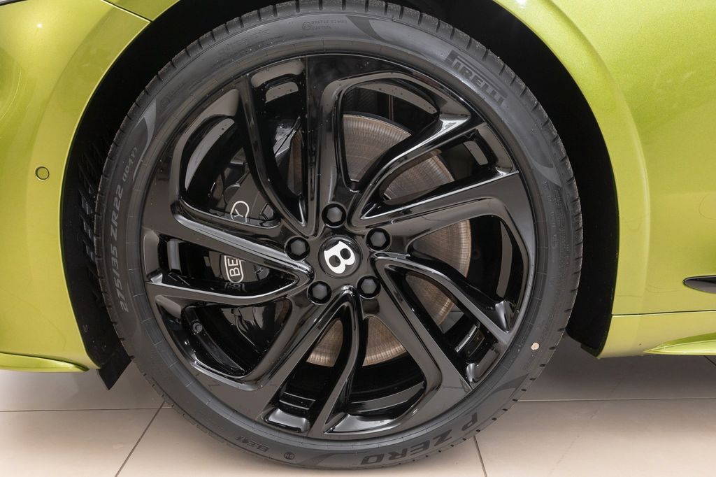 Bentley Continental GT 2025