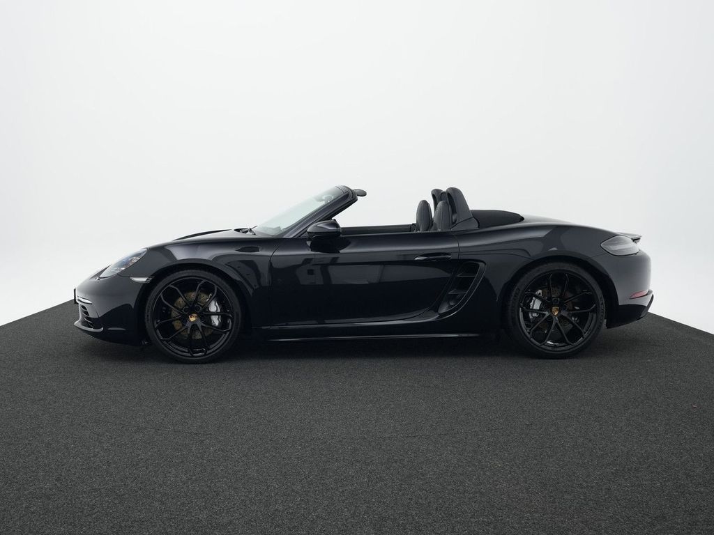 Porsche Boxster 2025