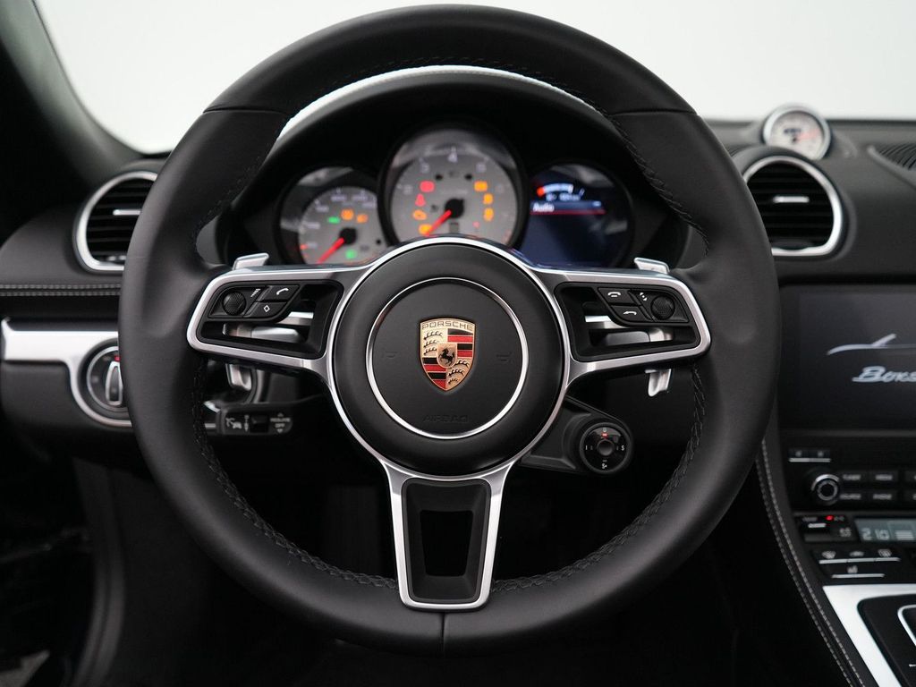 Porsche Boxster 2025