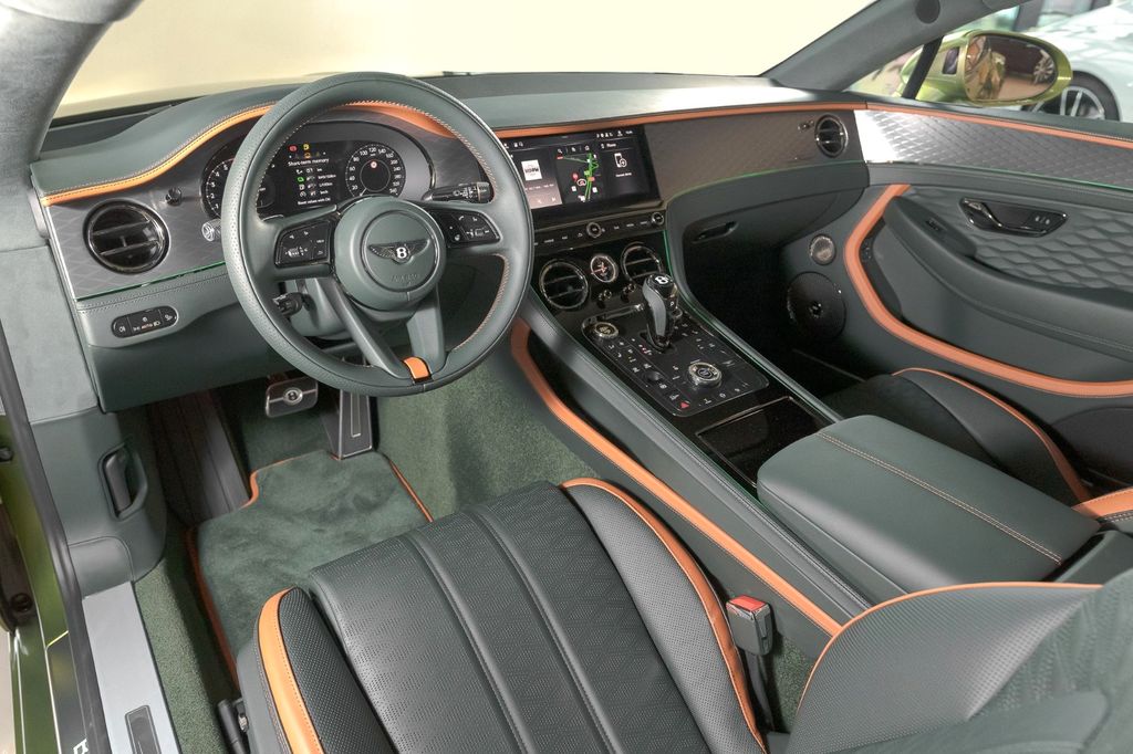 Bentley Continental GT 2025