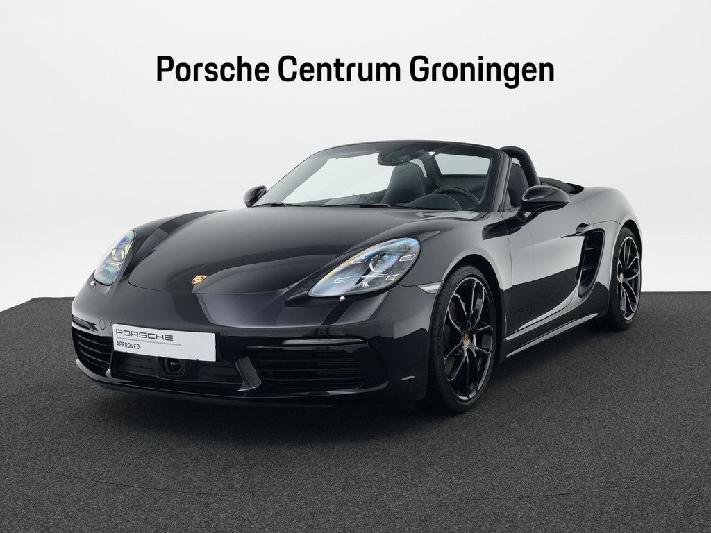Porsche Boxster 2025