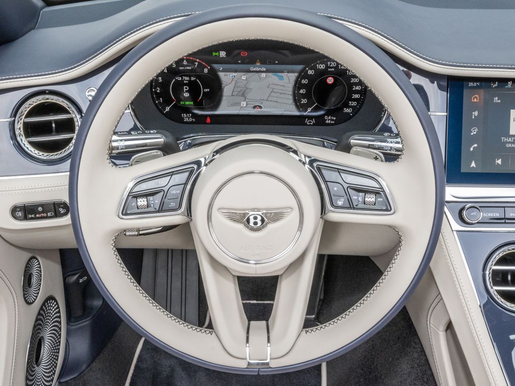 Bentley Continental GTC 2025