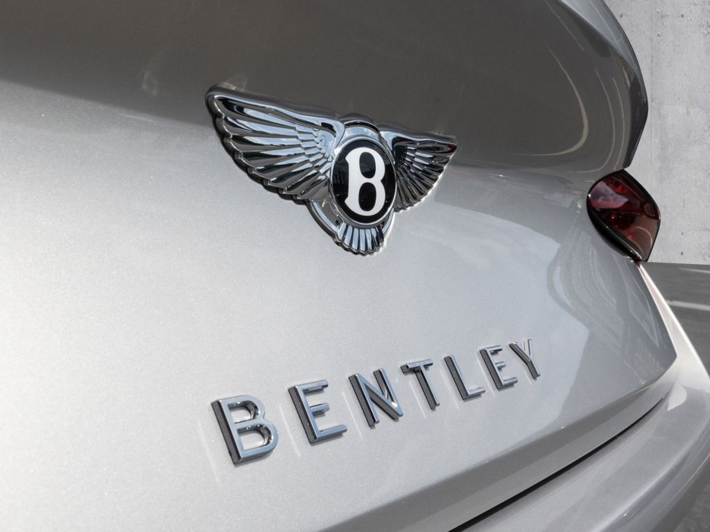Bentley Continental GTC 2025