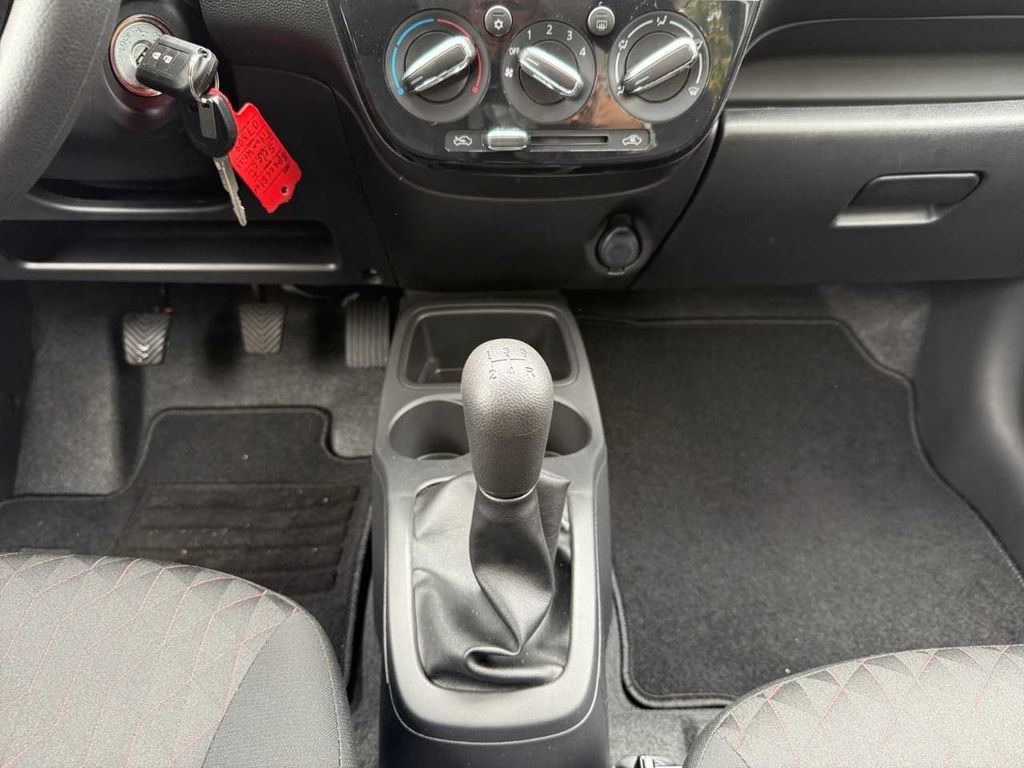 Mitsubishi Space Star 2024