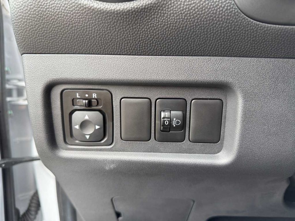 Mitsubishi Space Star 2024