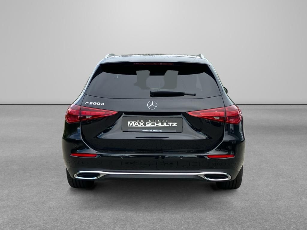 Mercedes-Benz C 200 2025
