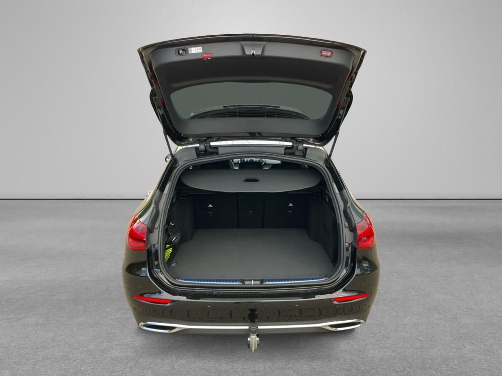 Mercedes-Benz C 200 2025