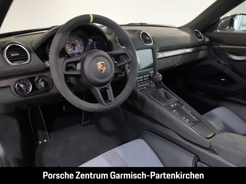 Porsche Boxster 2025