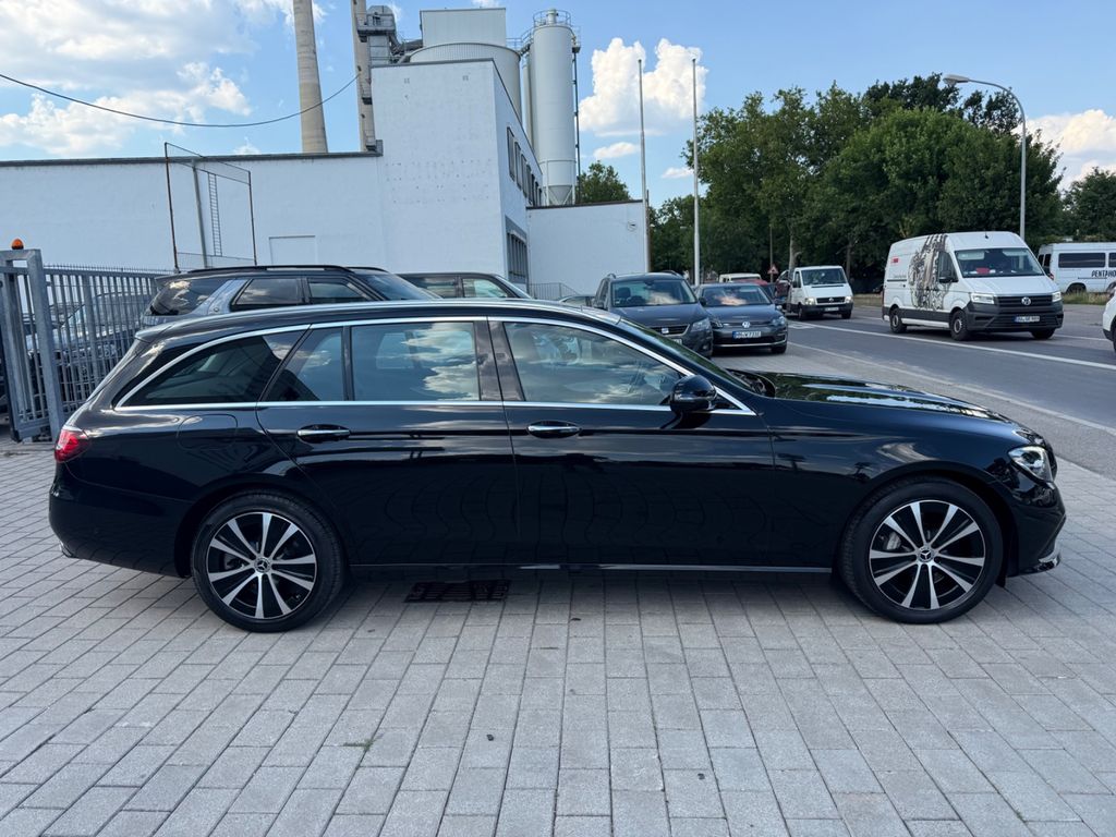 Mercedes-Benz E 300 2021