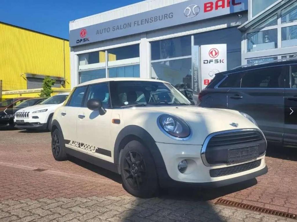 MINI ONE 2015