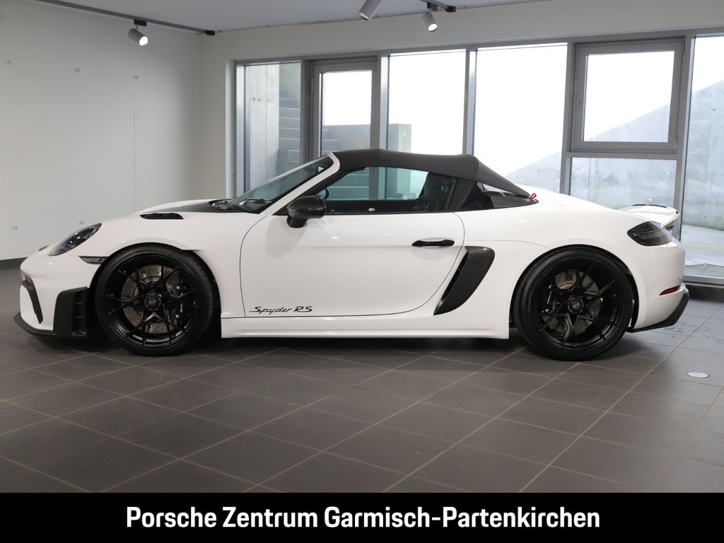 Porsche Boxster 2025